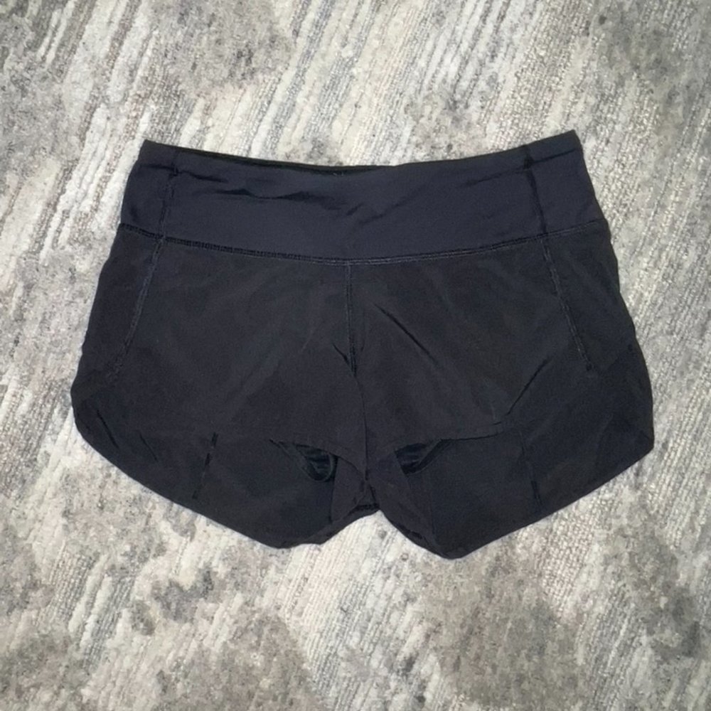 Lululemon Speed Shorts – Size 2